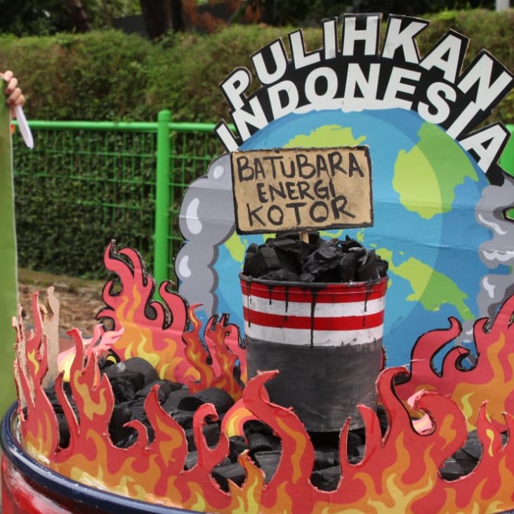 #FIGHTFOR1POINT5 Seruan Anak Muda Menuntut Pemerintah Meningkatkan Target NDC Indonesia untuk lebih Ambisius dan Aksi Nyata